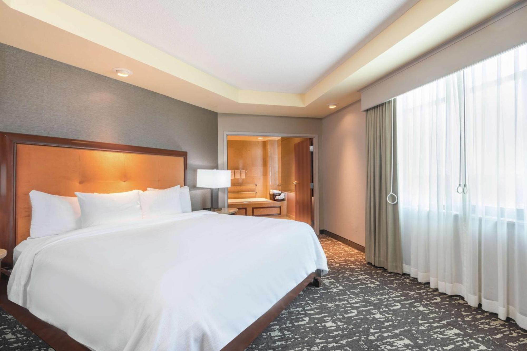 Embassy Suites By Hilton Saint Louis Saint Charles Kültér fotó