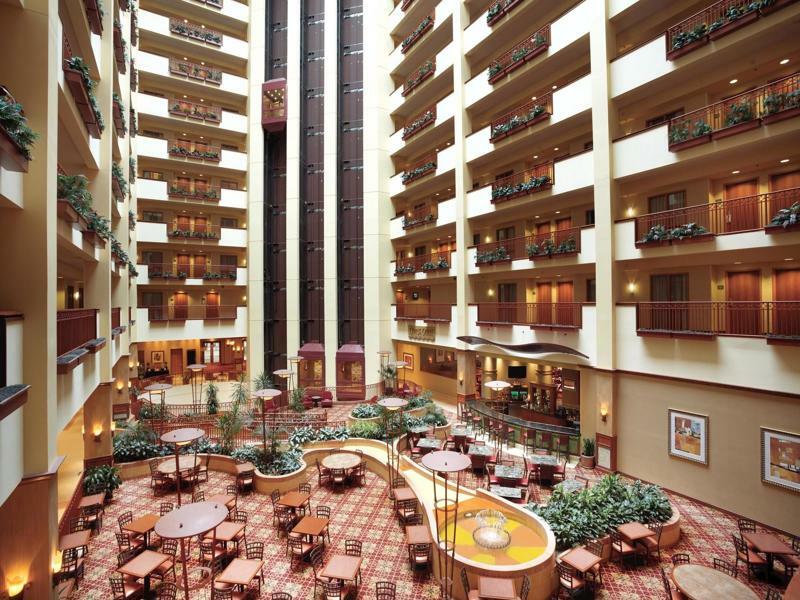 Embassy Suites By Hilton Saint Louis Saint Charles Kültér fotó